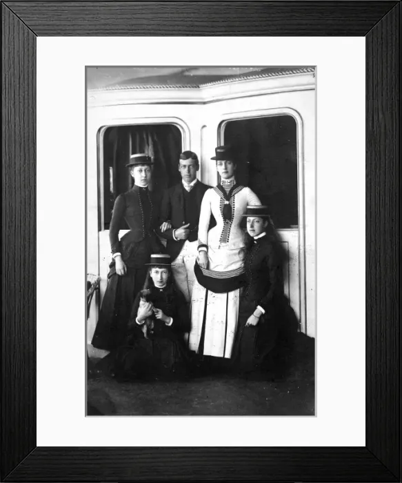 Framed Print : Queen Alexandra and children