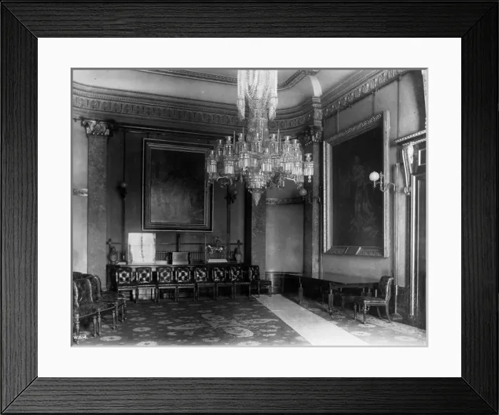Framed Print : Dining Room of Apsley House, London, 19th century
