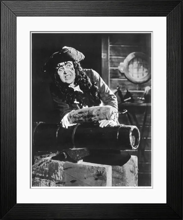 Framed Print : Charles Laughton as Captain Hook Framed Print : Charles Laughton as Captain Hook