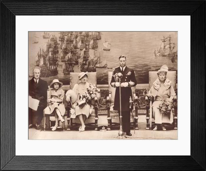 Framed Print : King George VI opening the National Maritime Museum, 1937 Framed Print : King George VI opening the National Maritime Museum, 1937