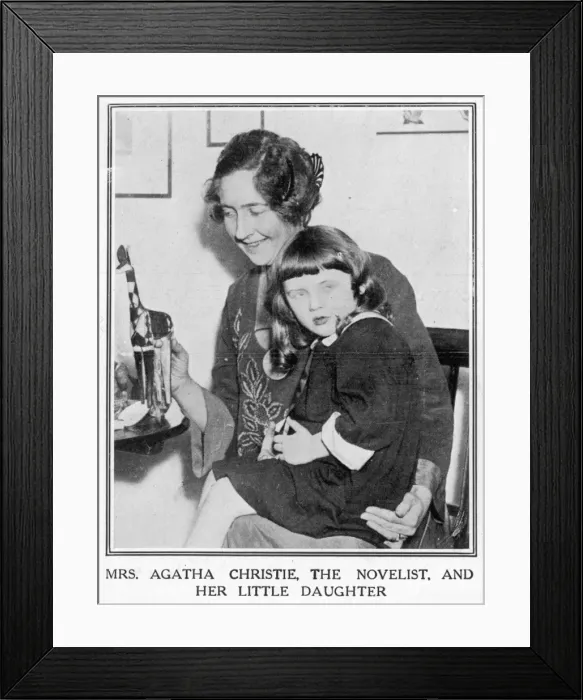 Framed Print : Agatha Christie and her daughter, 1926 Framed Print : Agatha Christie and her daughter, 1926