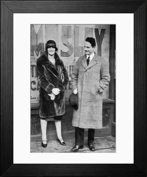 Framed Print : Lady Cynthia and Oswald Mosley, Smethwick, 1926 Framed Print : Lady Cynthia and Oswald Mosley, Smethwick, 1926