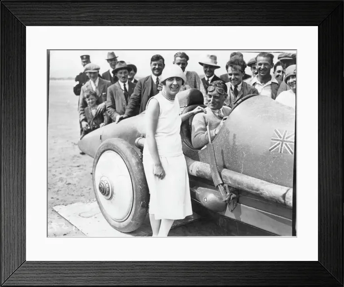 Framed Print : Sir Malcolm and Lady Dorothy Evelyn Campbell, Pendine Sands Framed Print : Sir Malcolm and Lady Dorothy Evelyn Campbell, Pendine Sands