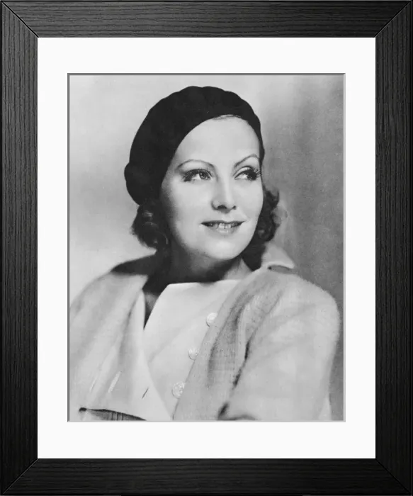 Framed Print : Greta Garbo (1905-1990)