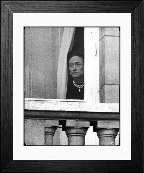 Framed Print : Wallis Simpson watches trooping the colour Framed Print : Wallis Simpson watches trooping the colour