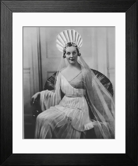 Framed Print : Mrs Bryan Guinness (Diana Freeman Mitford) as Venus