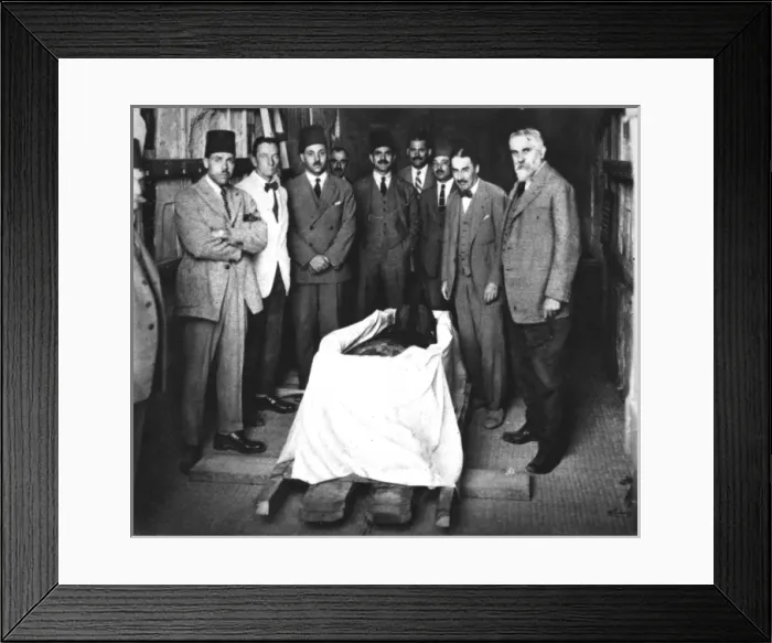 Framed Print : Excavation of the Tomb of Tutankhamun