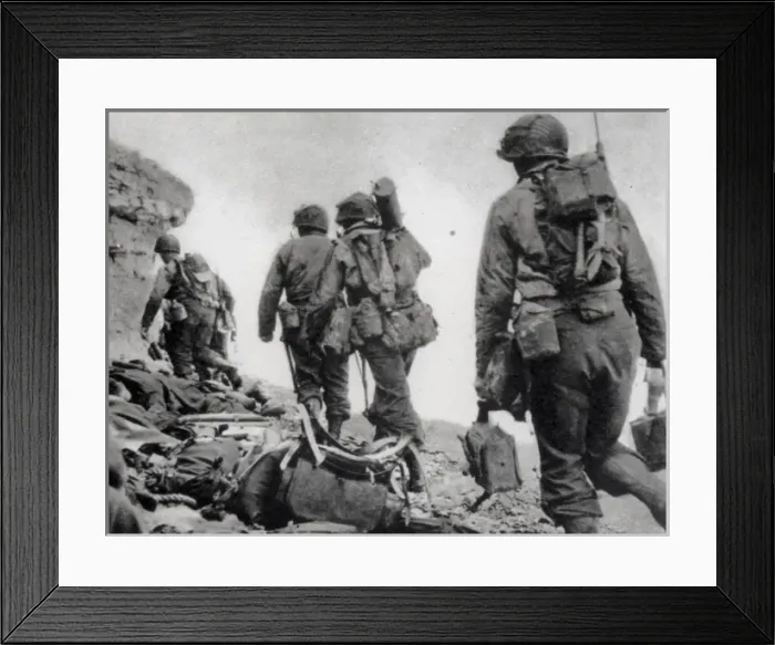 Framed Print : A United States Assult Unit Framed Print : A United States Assult Unit