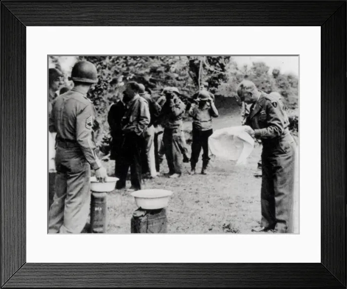 Framed Print : General Dwight Eisenhower Framed Print : General Dwight Eisenhower