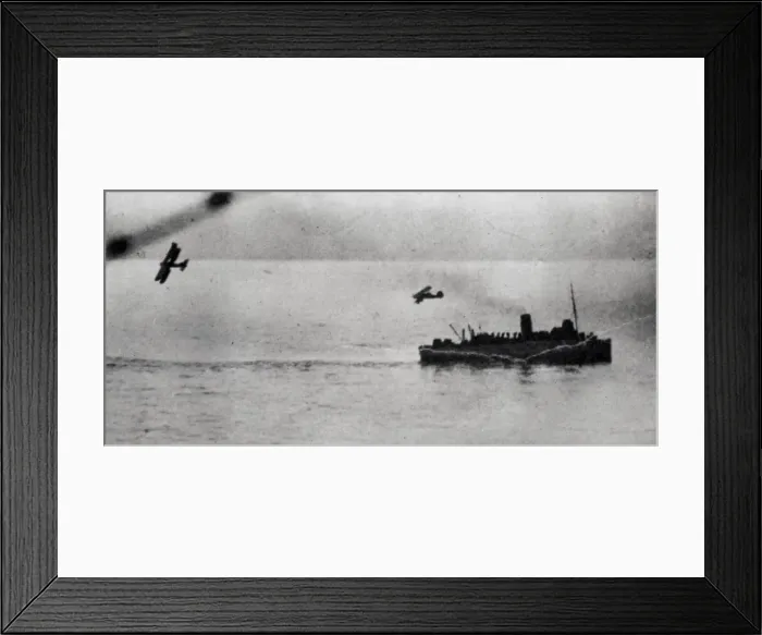 Framed Print : Torpedo-Dropping Aircraft Framed Print : Torpedo-Dropping Aircraft