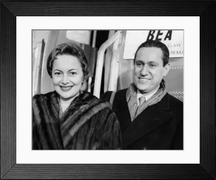 Framed Print : Olivia de Havilland and husband Framed Print : Olivia de Havilland and husband