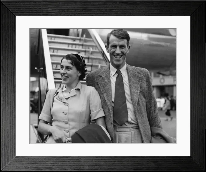 Framed Print : Sir Edmund Hillary Framed Print : Sir Edmund Hillary