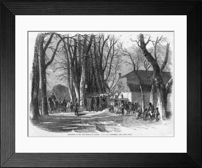 Framed Print : Hampstead Well Walk Framed Print : Hampstead Well Walk