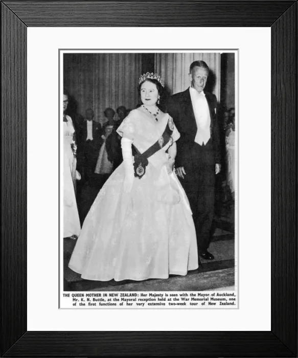Framed Print : Queen Mother / New Zealand Framed Print : Queen Mother / New Zealand