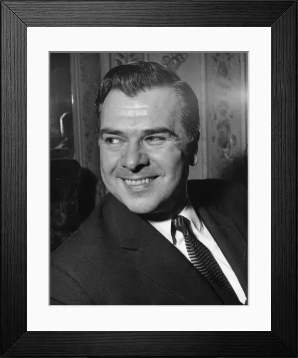 Framed Print : Roger Dann Framed Print : Roger Dann