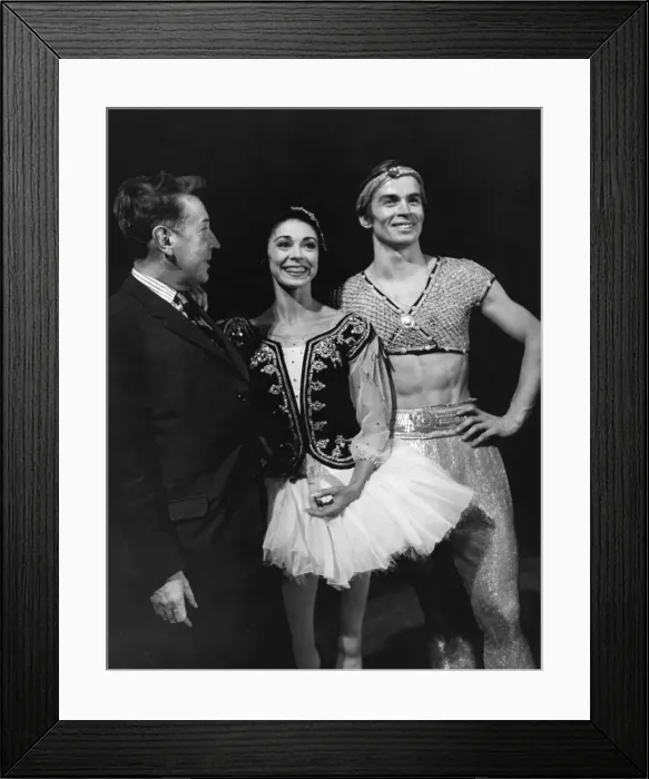 Framed Print : Margot Fonteyn and Rudolph Nureyev Framed Print : Margot Fonteyn and Rudolph Nureyev