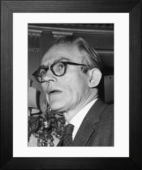 Framed Print : Michael Foot Framed Print : Michael Foot