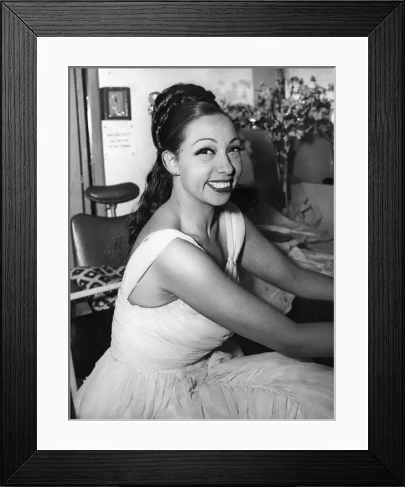 Framed Print : Josephine Baker Framed Print : Josephine Baker