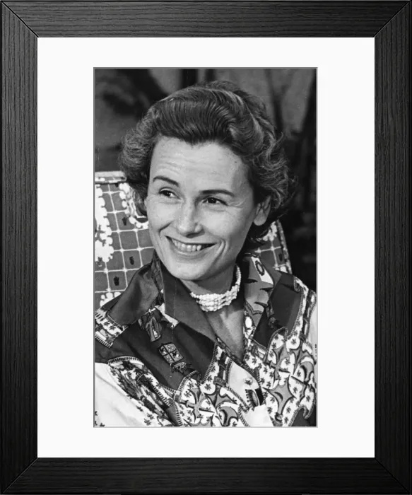 Framed Print : Lady Isobel Barnett Framed Print : Lady Isobel Barnett