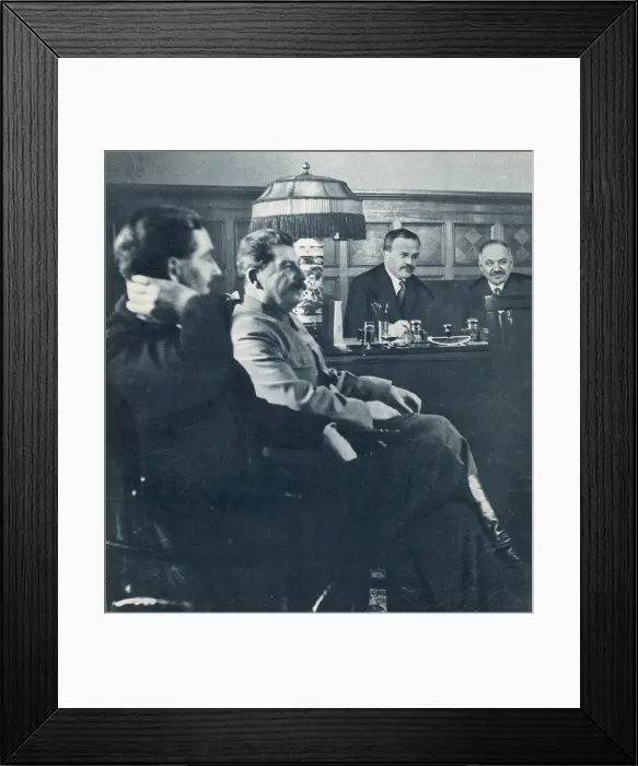 Framed Print : EDENs VISIT TO RUSSIA Framed Print : EDENs VISIT TO RUSSIA