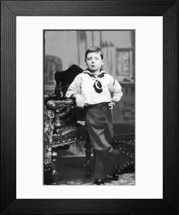 Framed Print : Winston Churchill Framed Print : Winston Churchill