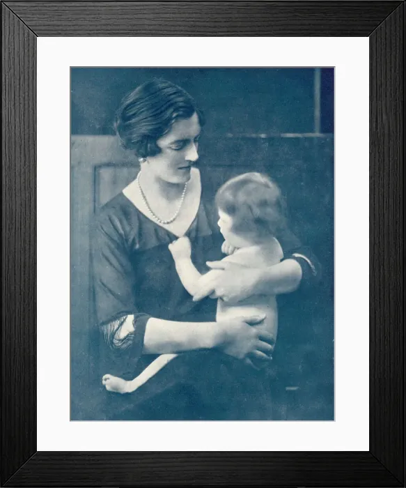 Framed Print : Clementine Churchill with daughter Marigold Framed Print : Clementine Churchill with daughter Marigold