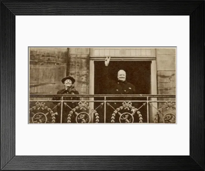 Framed Print : Mr. Churchill recieves a tumultuous reception in Holland