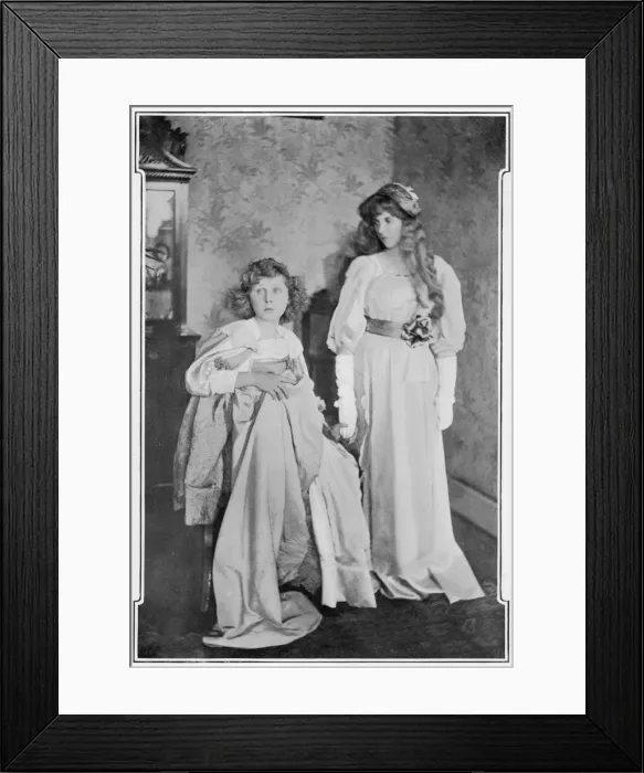 Framed Print : Lady Diana Manners and the Hon. Irene Lawley