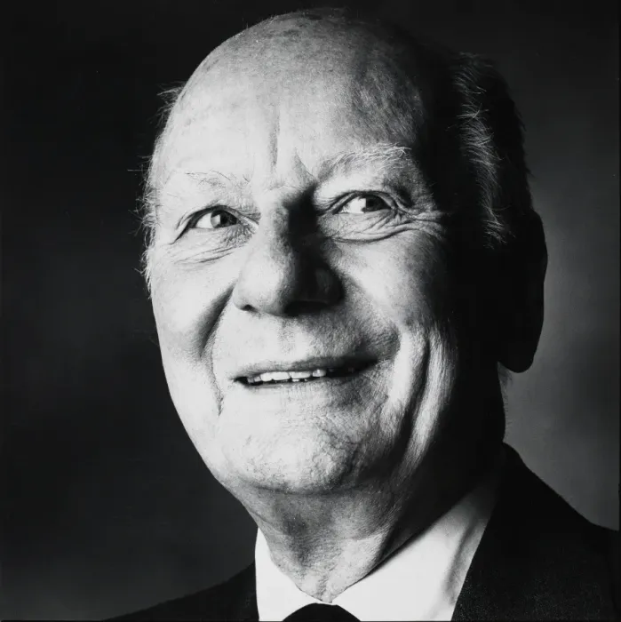 Framed Print : Actor - Sir John Gielgud Framed Print : Actor - Sir John Gielgud