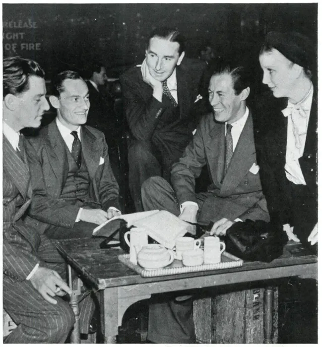 Framed Print : Actors revising script before show opening, September 1939 Framed Print : Actors revising script before show opening, September 1939