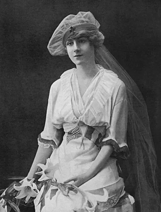 Framed Print : Adelina Munro Drysdale in patriotic costume, WW1 Framed Print : Adelina Munro Drysdale in patriotic costume, WW1