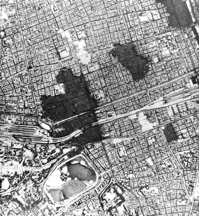 Framed Print : Aerial View of Tokyo, Japan, Second World War, 1945 Framed Print : Aerial View of Tokyo, Japan, Second World War, 1945