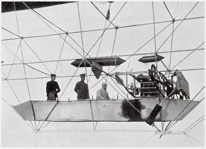 Framed Print : Airship Nulli Secundus Flying Over London 1907 Framed Print : Airship Nulli Secundus Flying Over London 1907