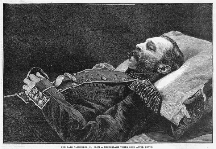 Framed Print : ALEXANDER II DEAD Framed Print : ALEXANDER II DEAD