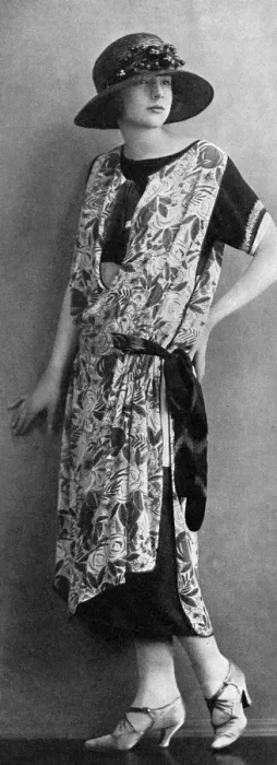 Framed Print : An Ascot frock from Ernest and Redfern, 1924 Framed Print : An Ascot frock from Ernest and Redfern, 1924