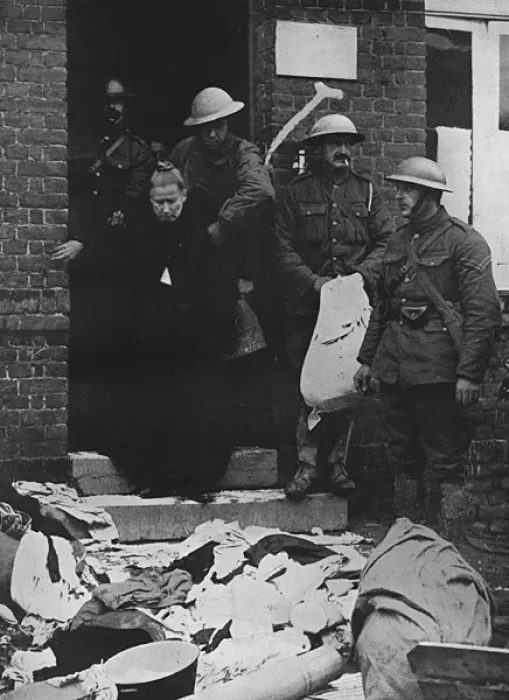 Framed Print : Blind Frenchwoman helped from home by British soldiers, WW1 Framed Print : Blind Frenchwoman helped from home by British soldiers, WW1