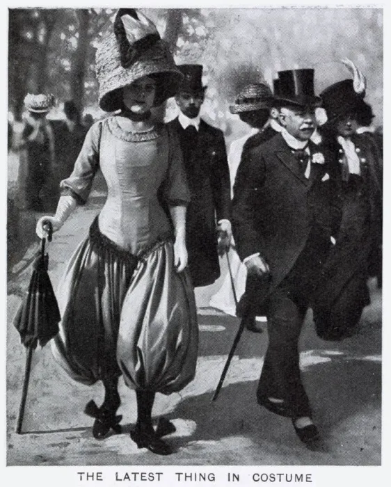 Framed Print : Bloomers - latest in fashion 1909