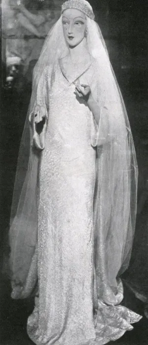 Framed Print : Bridal gown of the Duchess of Kent Framed Print : Bridal gown of the Duchess of Kent