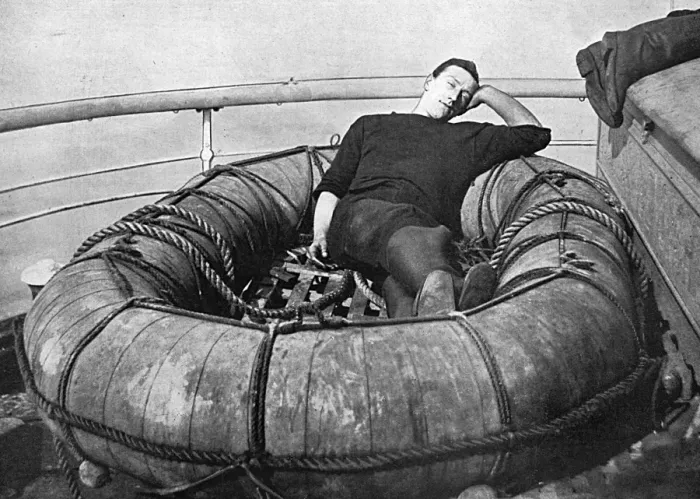 Framed Print : British sailor snoozing on deck, WW1 Framed Print : British sailor snoozing on deck, WW1