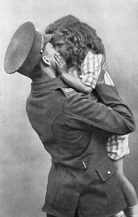 Framed Print : British soldier gets a kiss goodbye, WW1 Framed Print : British soldier gets a kiss goodbye, WW1
