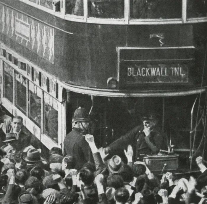 Framed Print : Cable Street demonstration 1936 Framed Print : Cable Street demonstration 1936