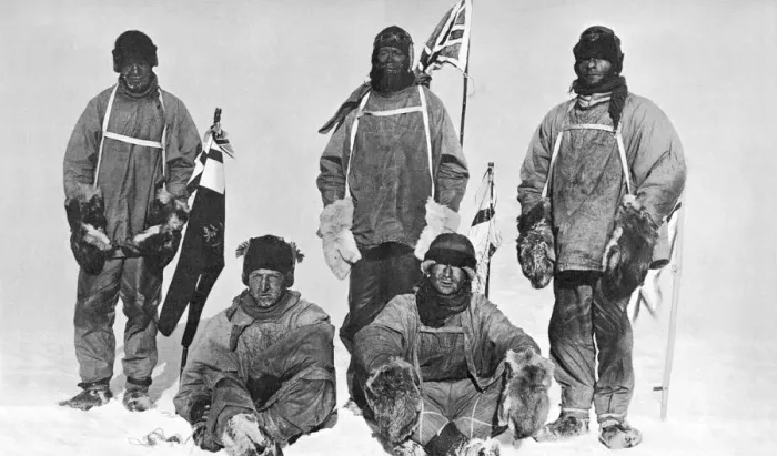 Framed Print : Captain Scott and his men at the South Pole, 1912 Framed Print : Captain Scott and his men at the South Pole, 1912