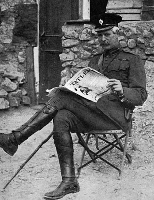 Framed Print : Captain Wilkinson reading The Tatler Framed Print : Captain Wilkinson reading The Tatler