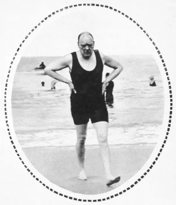 Framed Print : Churchill Bathes Framed Print : Churchill Bathes