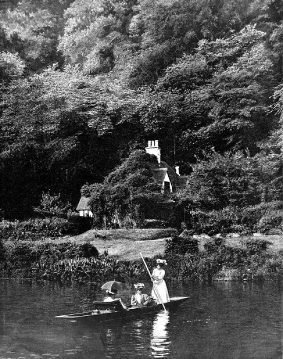 Framed Print : Cliveden Reach, River Thames, 1908