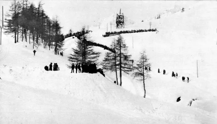 Framed Print : The Cresta Run, St. Moritz, 1912 Framed Print : The Cresta Run, St. Moritz, 1912