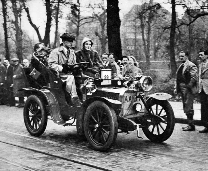 Framed Print : Darracq Motorcar in the London to Brighton Rally, 1948 Framed Print : Darracq Motorcar in the London to Brighton Rally, 1948