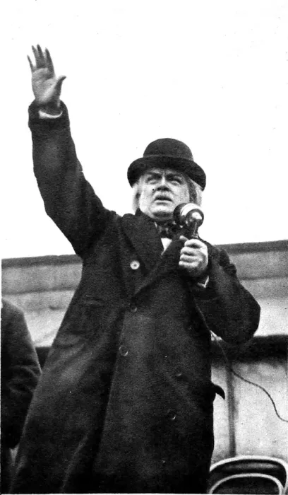 Framed Print : David Lloyd-George (1863-1945) speaking in Rochdale, 1923