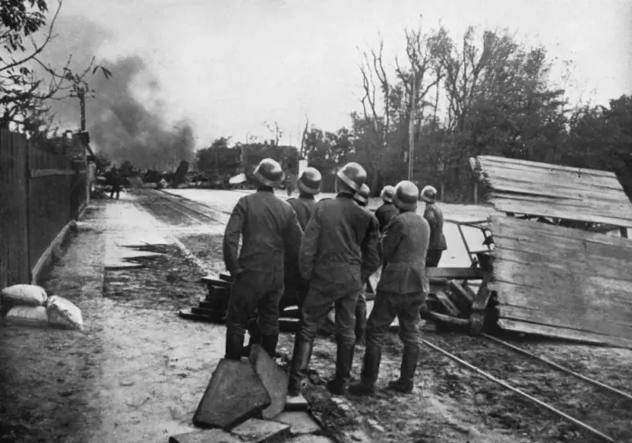 Framed Print : Destruction in Warsaw after invasion, 1939 Framed Print : Destruction in Warsaw after invasion, 1939