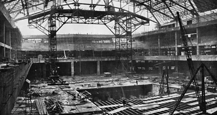 Framed Print : Earls Court takes shape
